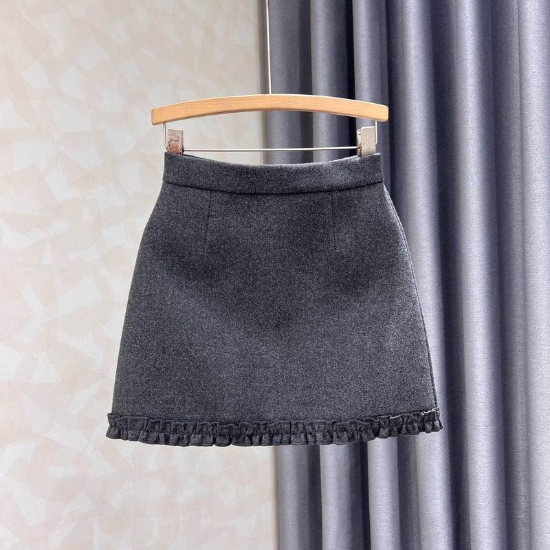

Women s Gray Wool Blend A-line High Waist Skirt - Autumn/Winter Slimming Petite Fit with Lace Detail XS (70-85 lbs)