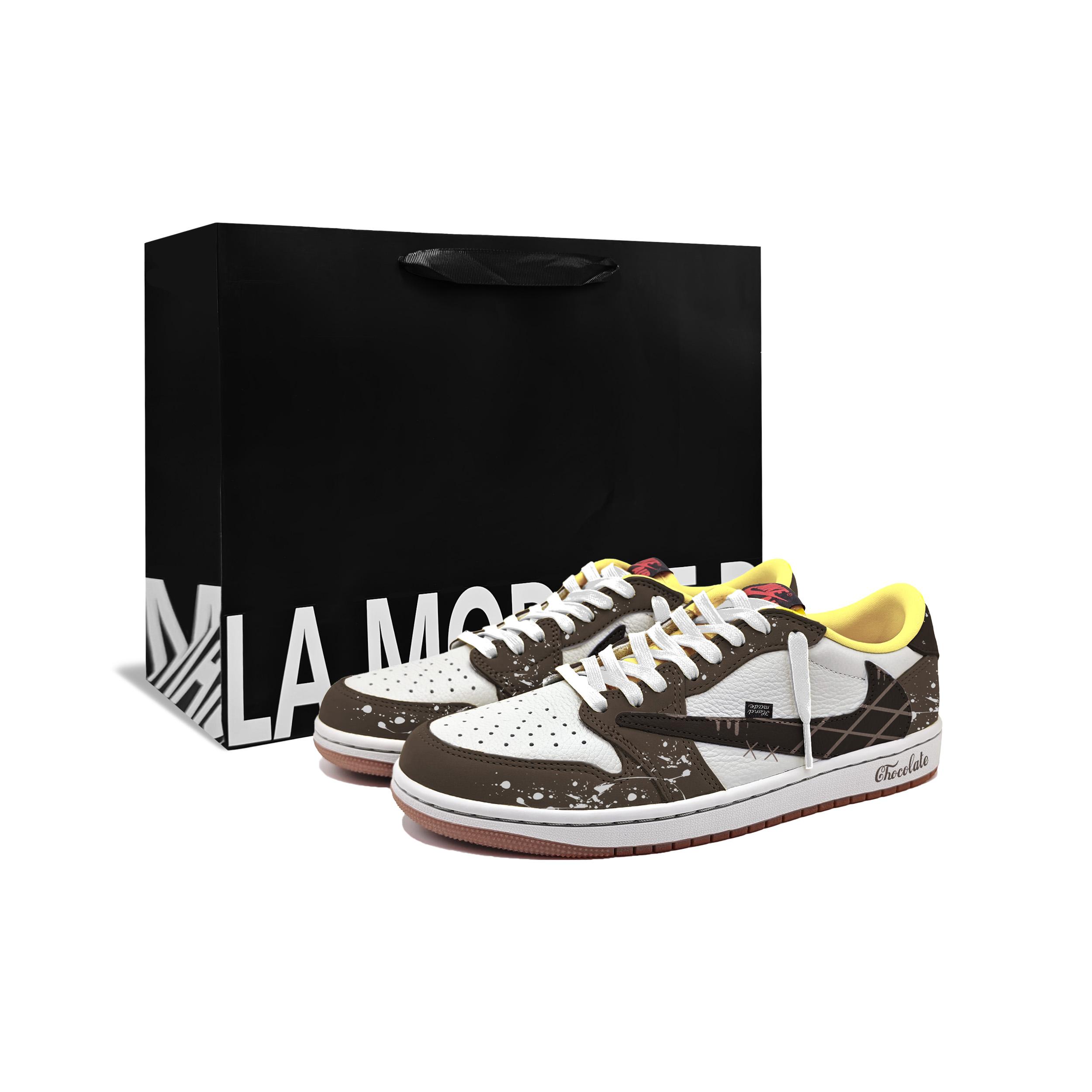 

Travis Scott x Jordan Air Jordan 1 Chocolate Leather Cushioning, Wear Resistant Low top Vintage Basketball Shoes Unisex DZ4137-700(Team1143--BOX) 36