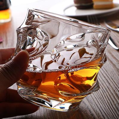 Vaso de Cristal Ondulado de 330 ml Copa de Vino Espesar Jugo Cristal sin Plomo Whisky Cóctel Creatividad Lujo Asequible Regalo para Bar