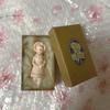 [USED] Artist Girl Doll Motif Brooch "The End Land" Antique Style