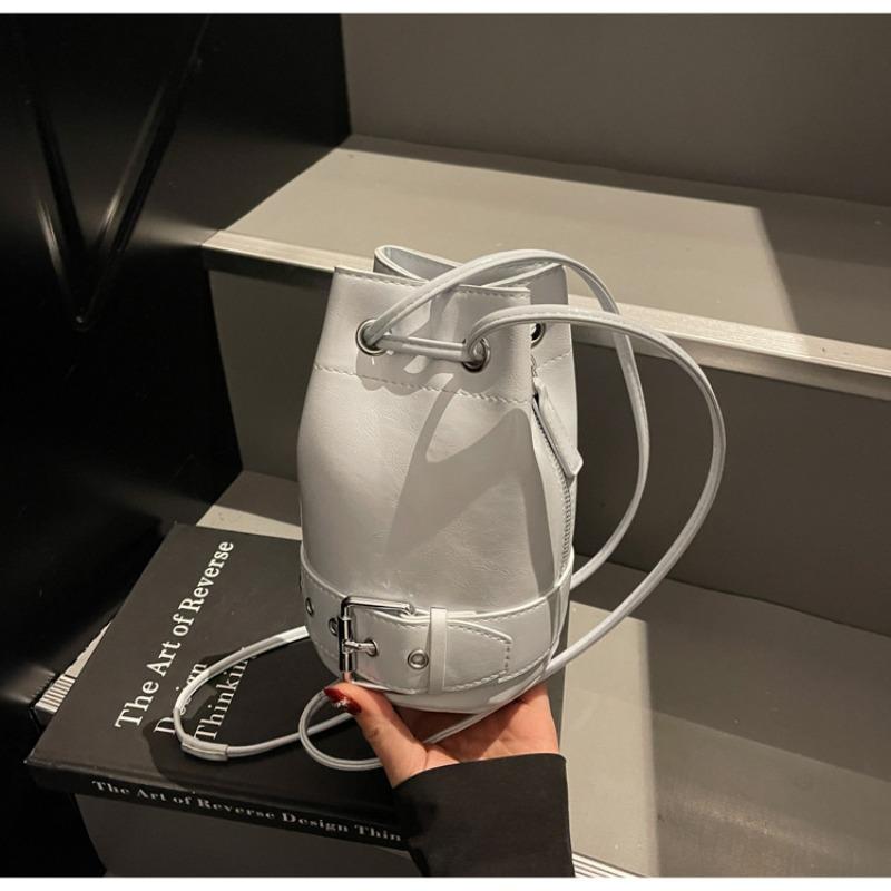 New niche bucket bag, drawstring star bag, sweet and cool personality slider cross-body casual shoulder bag