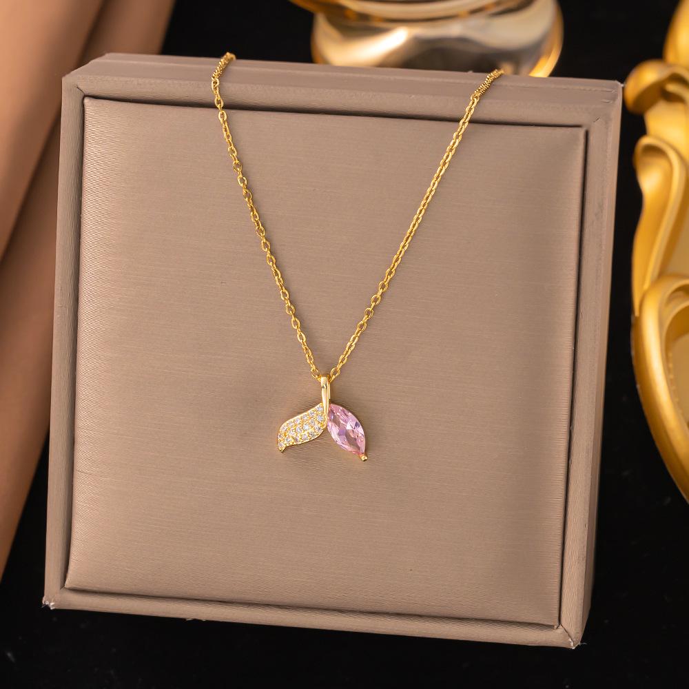 2025 Sommer Rote Kirsche Anhänger Halskette - Japanisch & Koreanisch Inspiriert Leichter Luxus Schlüsselbeinkette für Damen, Titanstahl.