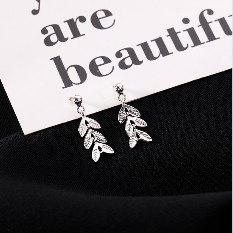 

ANENJERY простые изысканные серьги-гвоздики с листьями для женщин, осенние атмосферные серьги-капли с кисточками, ювелирные изделия, повседневные вечерние серебряный