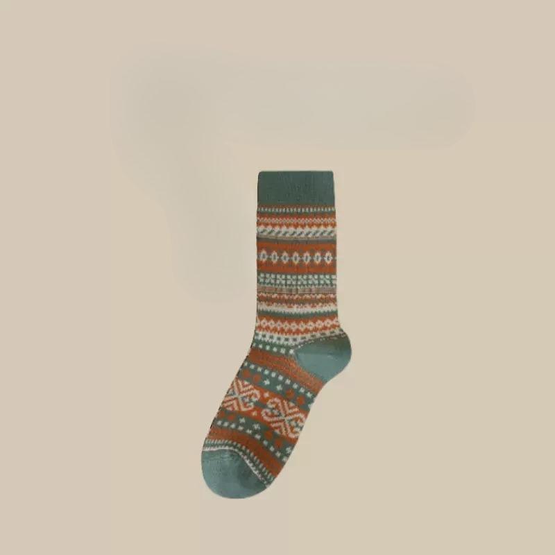 

Women Autumn and Winter Warm Retro Pure Cotton Tube Pile Socks 1 pair