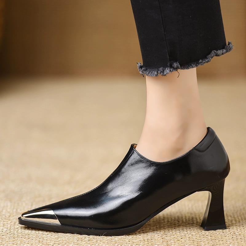 Metal pointed temperament thick heel single shoes women's retro elegant temperament versatile commuting deep mouth side zipper fashion single shoes