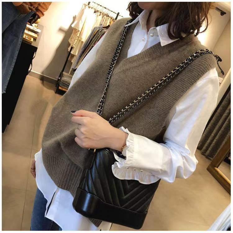 Japanese Style Women's V-neck Knitted Vest - Spring & Autumn Sleeveless Sweater Cardigan