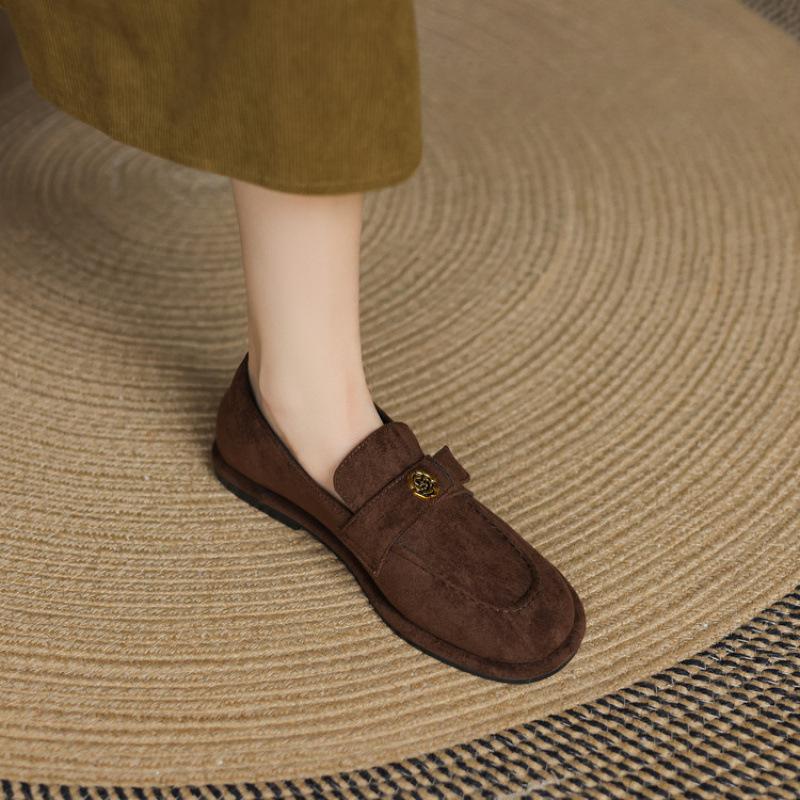 

New women s fashion single shoes, one-pedal round-headed women s shoes, comfortable rubber soft-soled flat-heeled foot cover, four-season small 39 коричневый