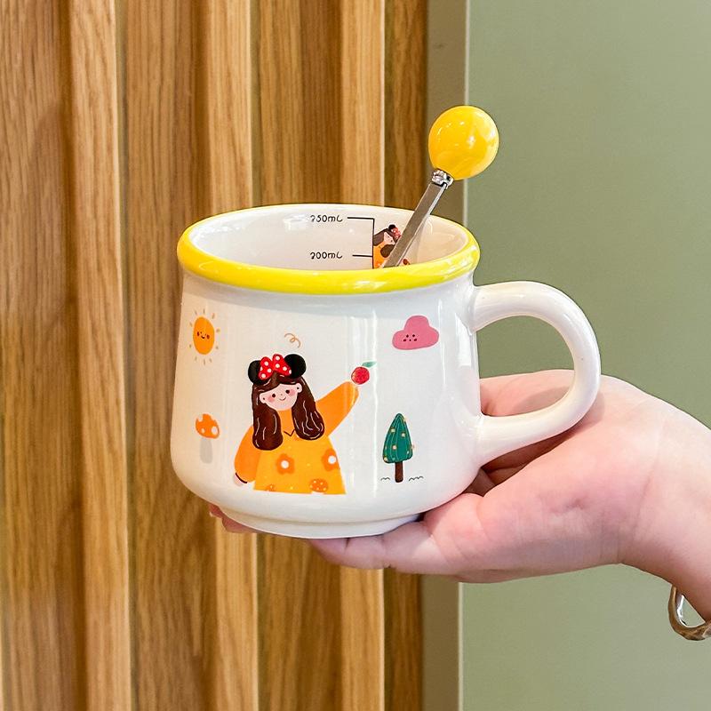 A family of four cute ceramic mugs, high-value household drinking cups, children's breakfast, milk cups, birthday gifts