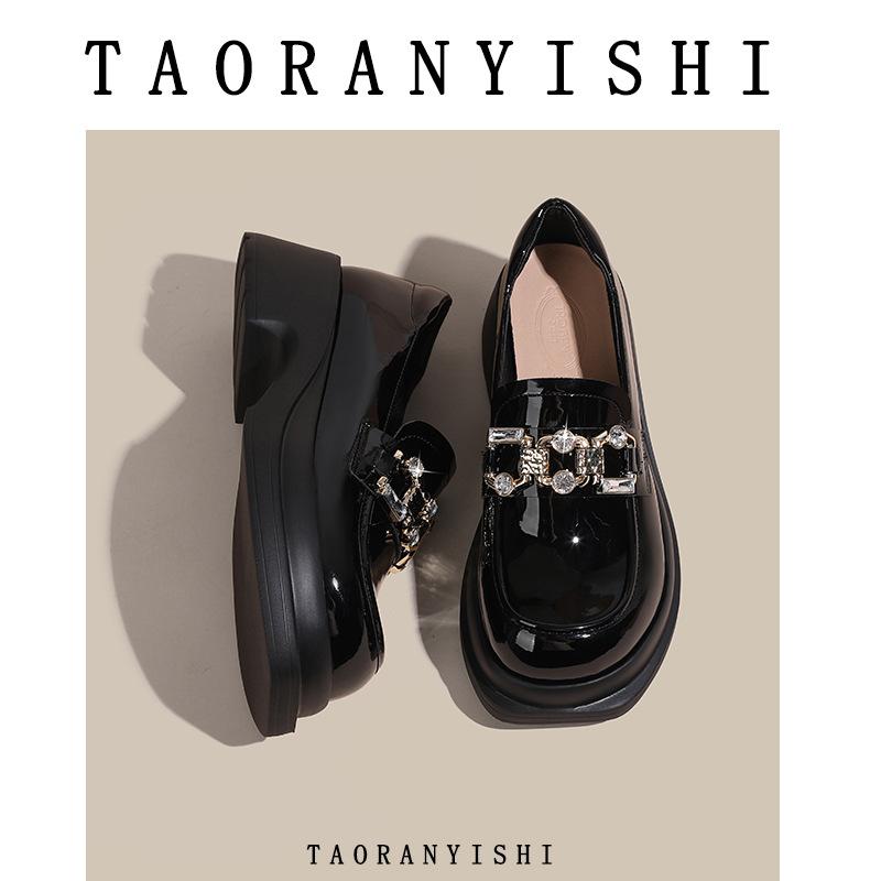 Retro women's spring new muffin platform small leather shoes metal rhinestone Mary Jane single shoes women