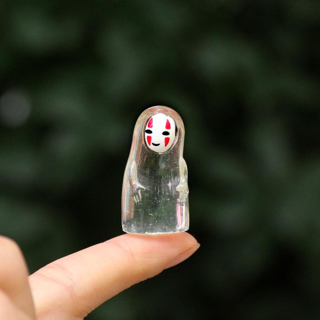 Benommen & Niedlich Japanische Anime Plüschpuppe - Halloween Geist Desktop Ornament