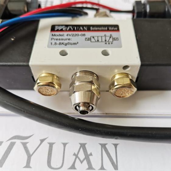 Bus Door Pump Solenoid Valve Accessories for King Long, Yutong, Higer, Zhongtong, Yinlong, Shenlong, Ankai, and More.