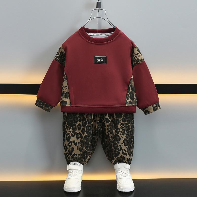 Stylisches Frühjahrs-Herbst-Sportset für Jungen aus weichem Baumwollstoff für Alter 3 bis 8 Jahre
