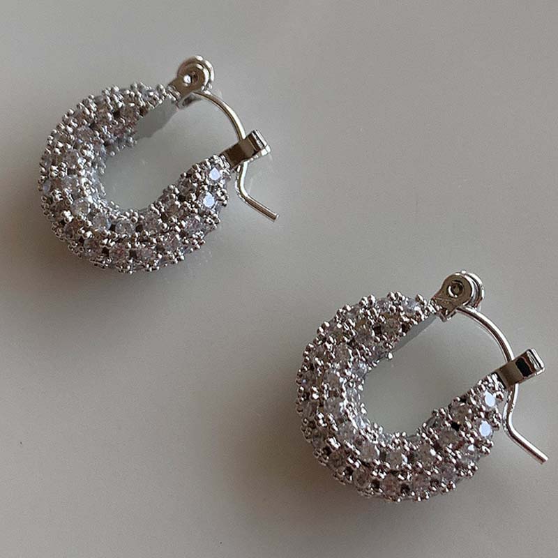 

Fashion Gold Color Zircon Round Huggie Hoop Earrings for Women Geometric Circle Shape Ear Buckle Earrings Light Luxury Jewelry