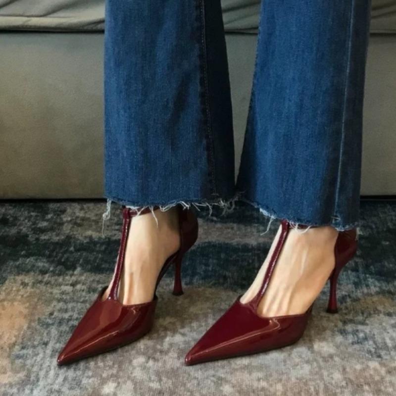 Fashion Summer New Patent Leather T-Wire with Pointed Toe Stiletto Single Shoes All-match High-heeled One-buckle Wrapped-toe Sandals