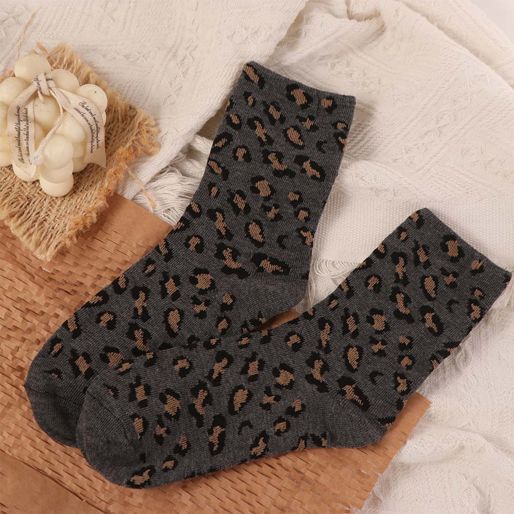 5 Pairs Korean Style Famale Tube Socks Soft Mid-Calf Socks Hosiery Leopard Print Socks  Streetwear