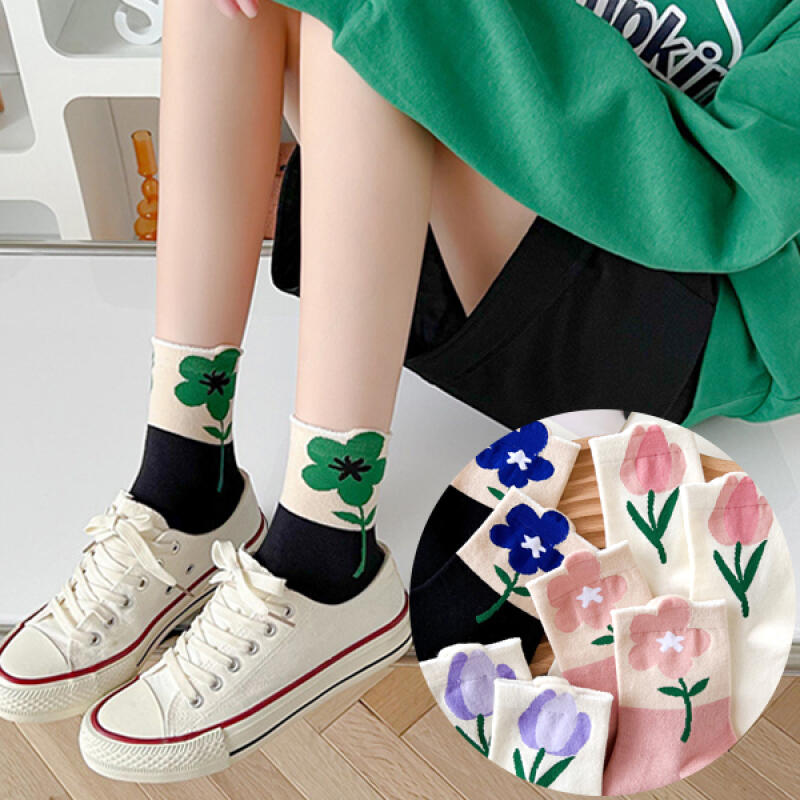 Rosery Romantic Flower Point Medium Fashion Socks (5 colors) Option 1