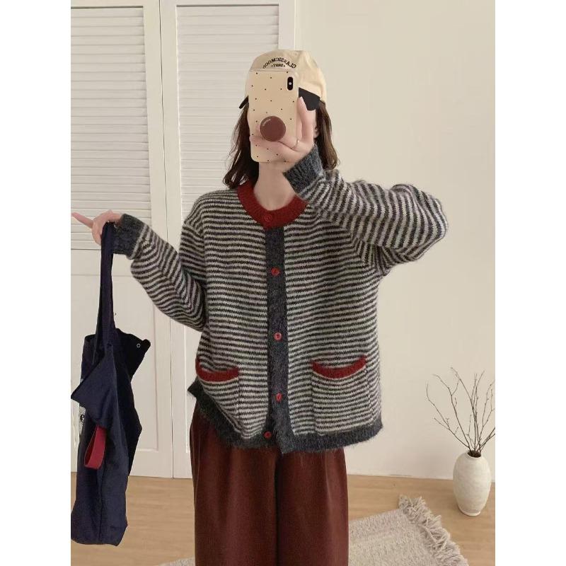 

Retro contrasting striped knitted cardigan for women s autumn and winter new loose and versatile thin sweater jacket for women average size