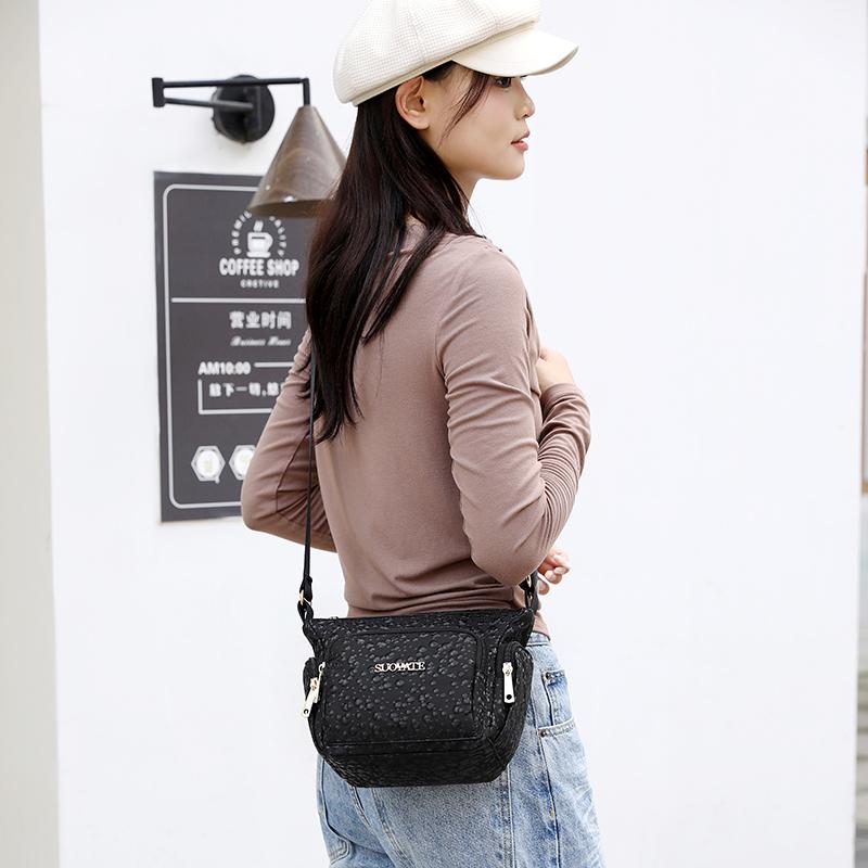 Women's Nylon Tote Bag Shoulder Bag Multi-compartment Mother Bag Lightweight Crossbody Bag