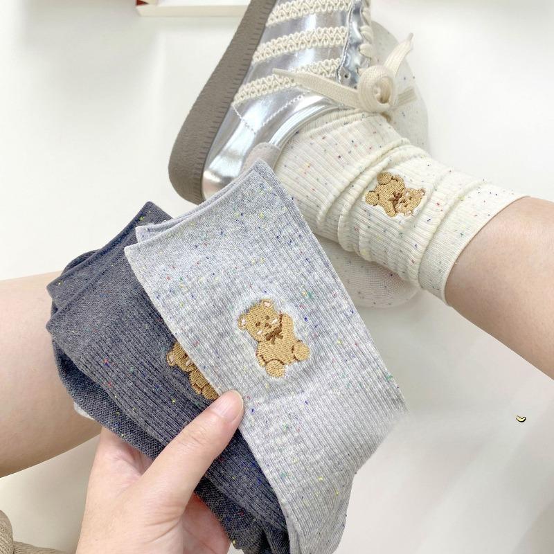 Ankela Red Socks for Women, Cotton Cotton Breathable Mid-calf Socks, Dui Dui Socks, Embroidered Bear Boneless Vertical Long Socks