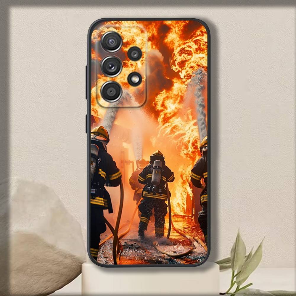 Cool Firemans Phone Case For Samsung S 25,24,23,22,30,21,10,9,Ultra,Plus,Lite,FE,4,5 G Soft Black Case