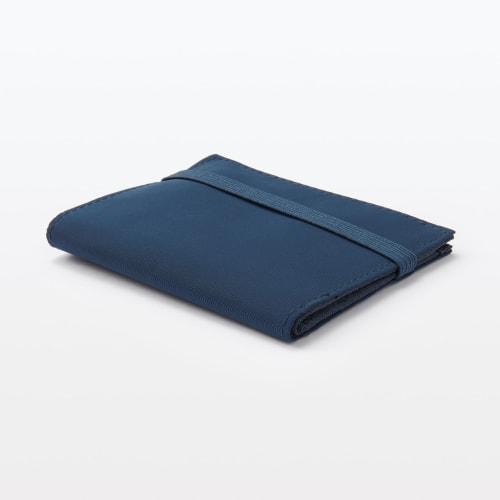 MUJI Polyester Travel Wallet Navy Approx. 11 X 9.5cm Ohg83a3s