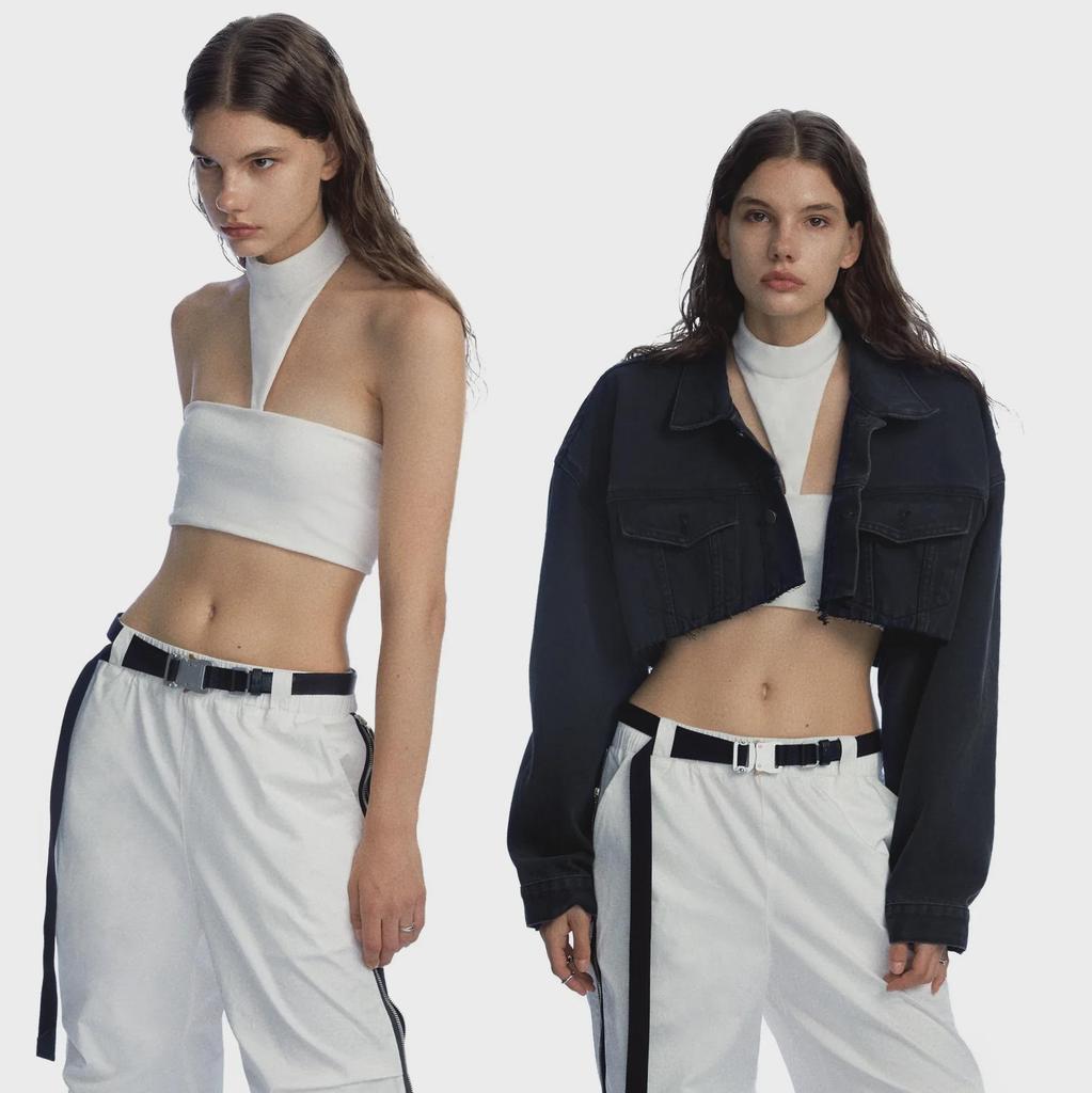 Dámská sportovní podprsenka na jógu s kulatým výstřihem a vycpávkami - Stylová, podpůrná a módní pro fitness