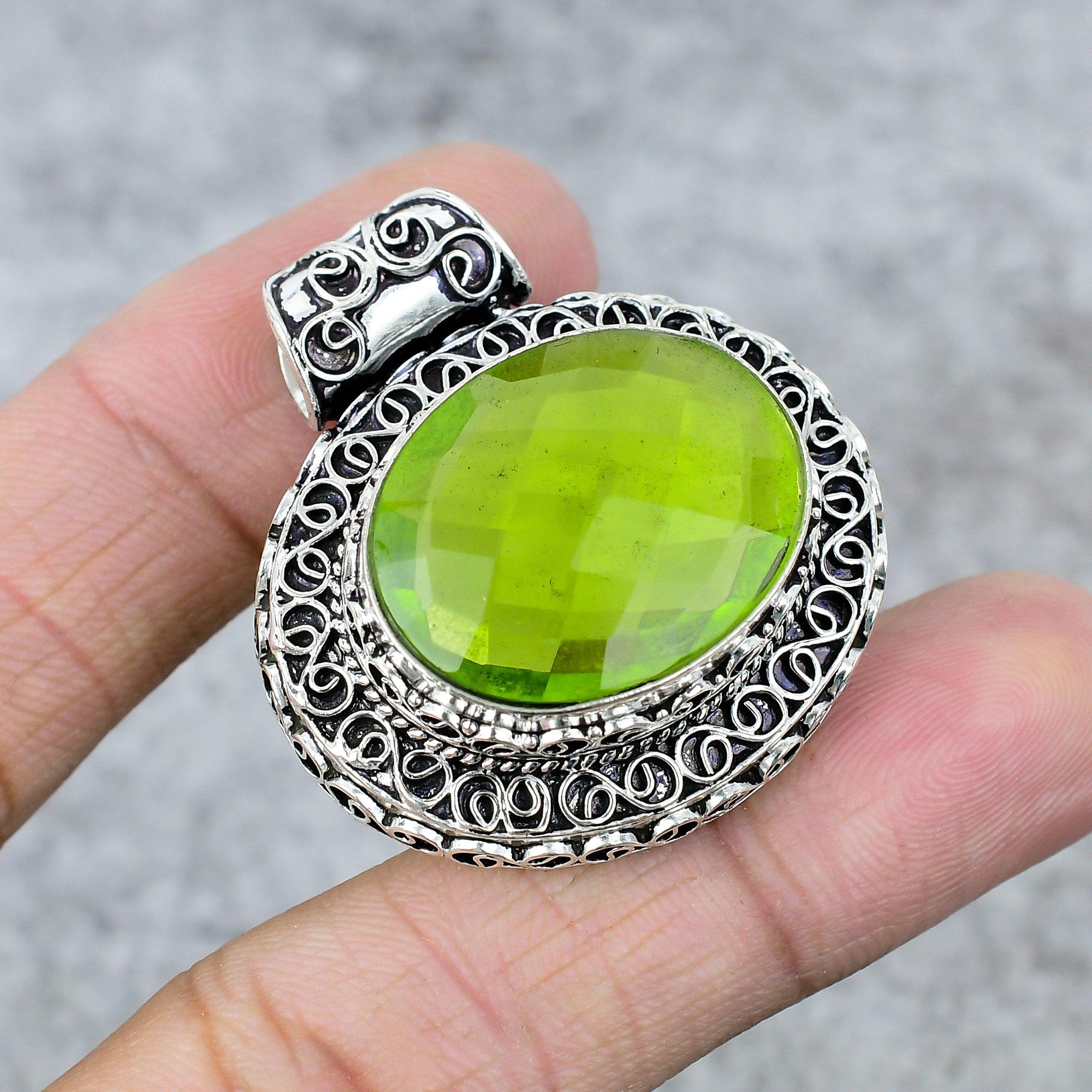 

Peridot Gemstone Handmade 925 Steling Silver Jewelry Pendant 1.38 M-249
