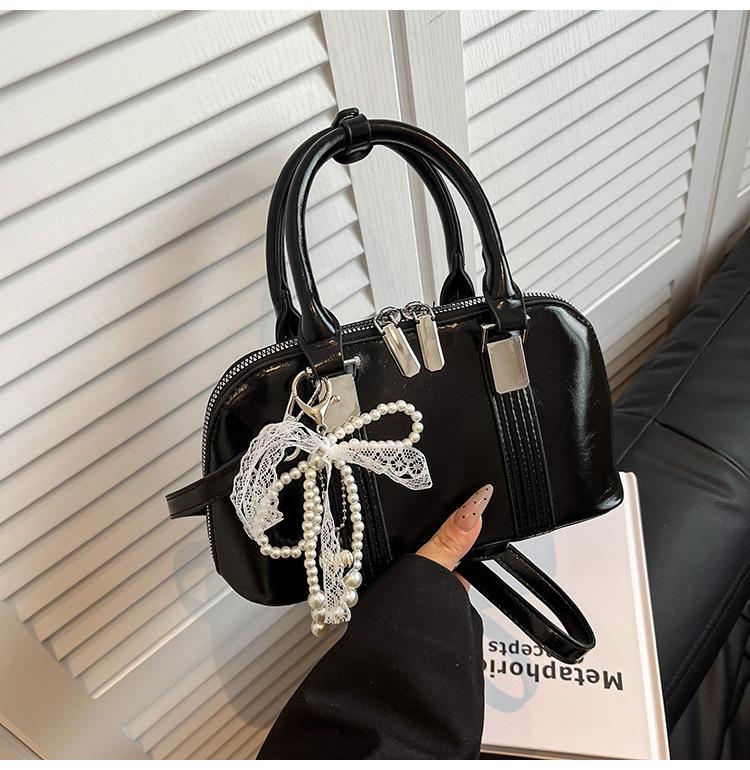 Premium texture small bag women's new summer popular versatile messenger bag fashionable portable pillow bag