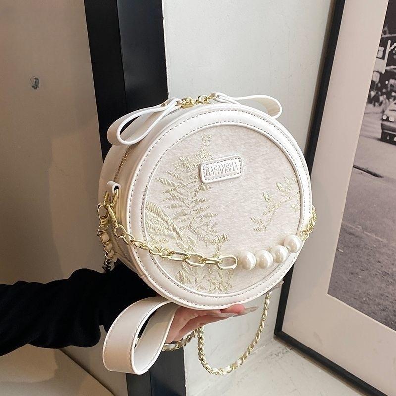 Retro Beige Embroidery Shoulder Bags Women Beaded Chain Round Leather Crossbody Bag Ladies Elegant Premium Luxury Design Bag New