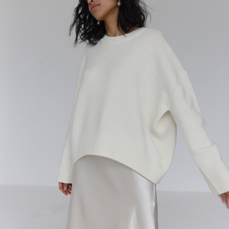 Autumn and Winter Women's Knitwear Round Neck Loose Solid Color European and American Sweater Women