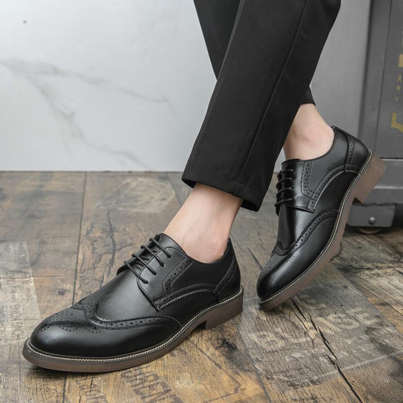 Handmade Mens Wingtip Oxford Shoes Grey Leather Brogue Men's Dress Shoes Classic Business Formal Shoes for Men
