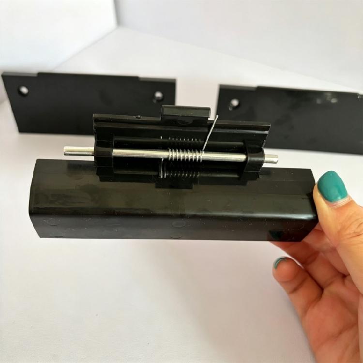 3Pcs Replacement Broken Door Latches Quick Installation Replacement for FCR08DCDTA/ FCR10DCDTA-BL Secure Locking