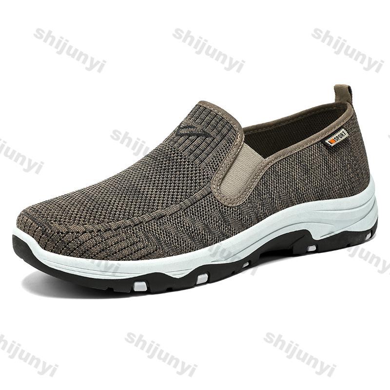 Mode Herr Låga Casual Skor Sommar Nya Slip on Mesh Andningsbara Halkfria Vintage Tygskor Utomhus Lätta Bekväma Sneakers