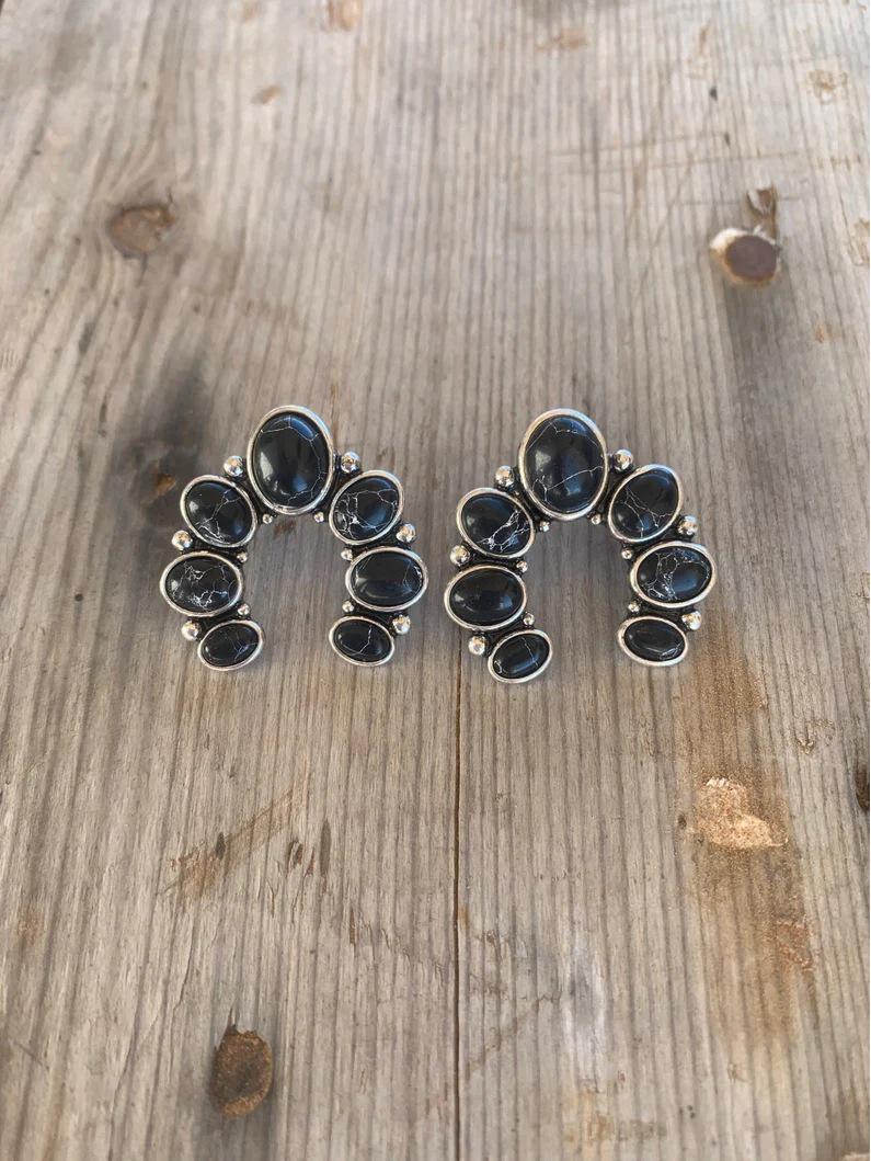 

Ретро Богемные Серьги-Капли Бирюзового Цвета для Женщин - Простой и Уникальный Дизайн чёрный