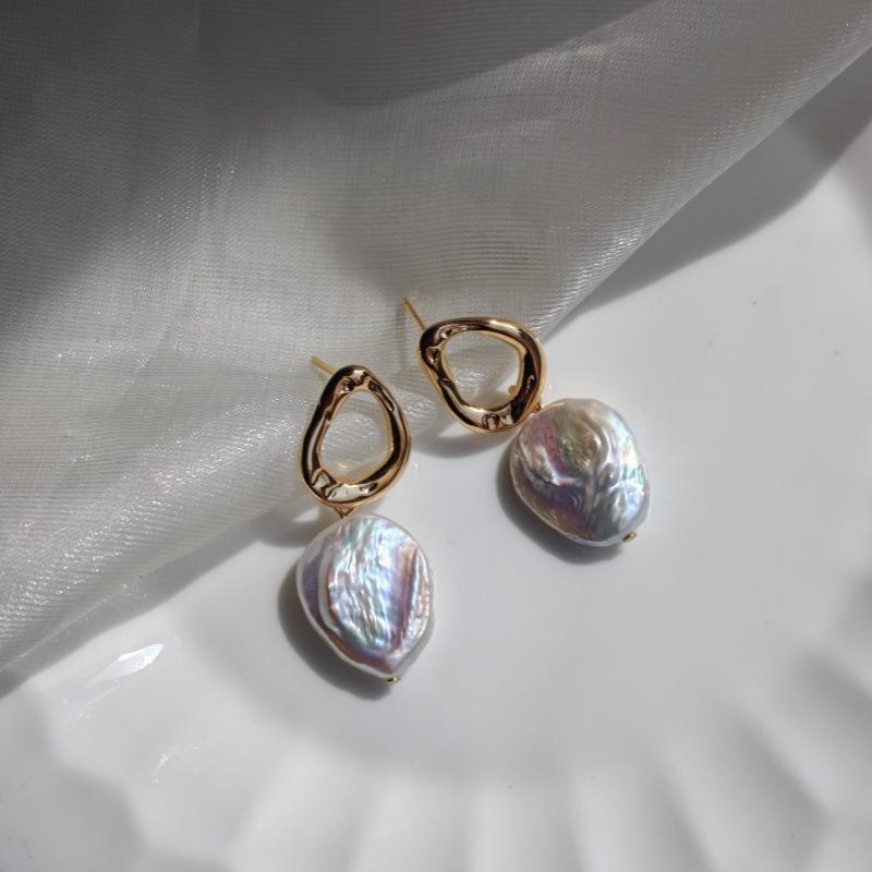 European and American natural freshwater pearl baroque stud earrings women's irregular high-end sense niche versatile design earrings