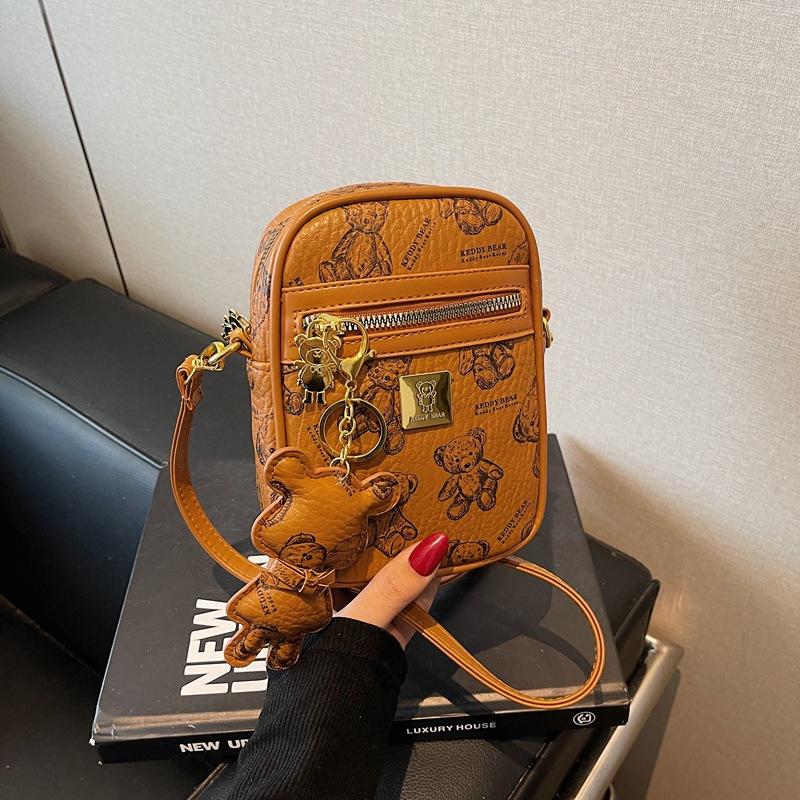 Bag Women's Spring Niche Popular New Trend Fashion Single Shoulder Simple Oblique Span Commuter Mobile Phone Bag