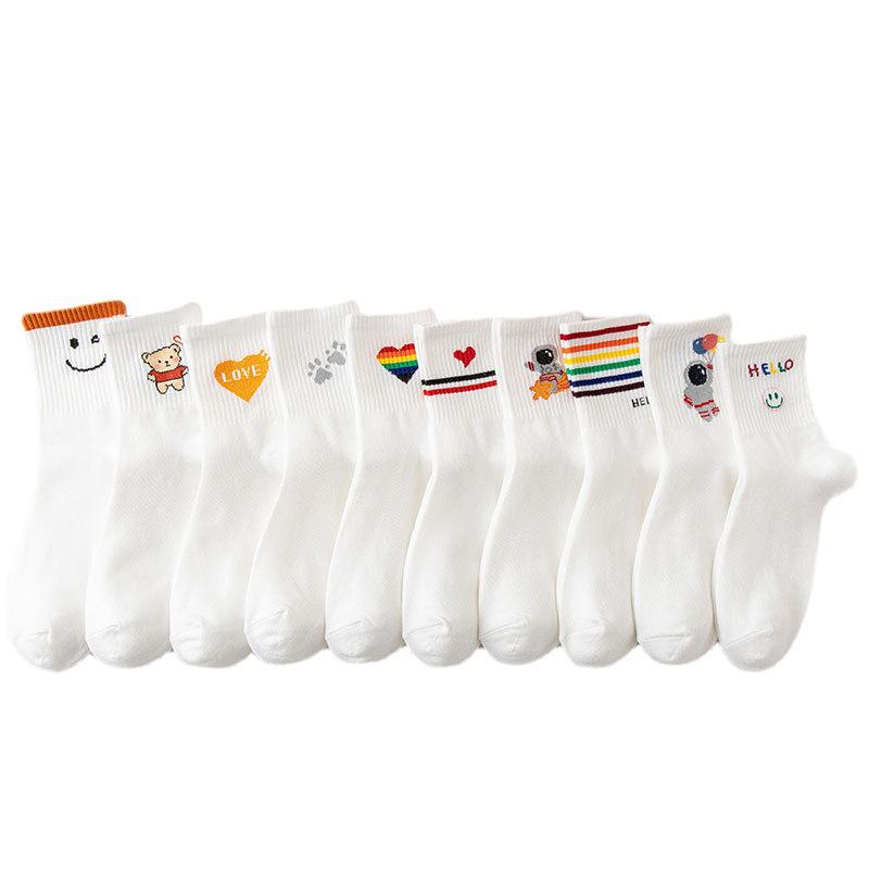 Calzini da donna a metà polpaccio stile coreano: Orso Cartone Animato, Strisce Arcobaleno, Motivi a Cuore & Faccine Sorridenti - Collezione Autunno/Inverno.