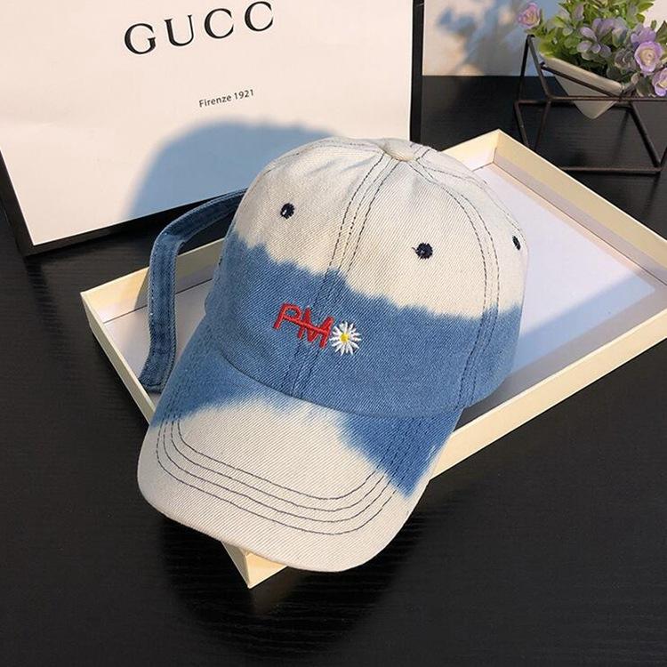 

Кепка GD Quan Zhilong однакова чоловіча весняно-літня поступова зміна кольору джинсова бейсболка ромашки з вишивкою жіноча adjustable світло-синій колір