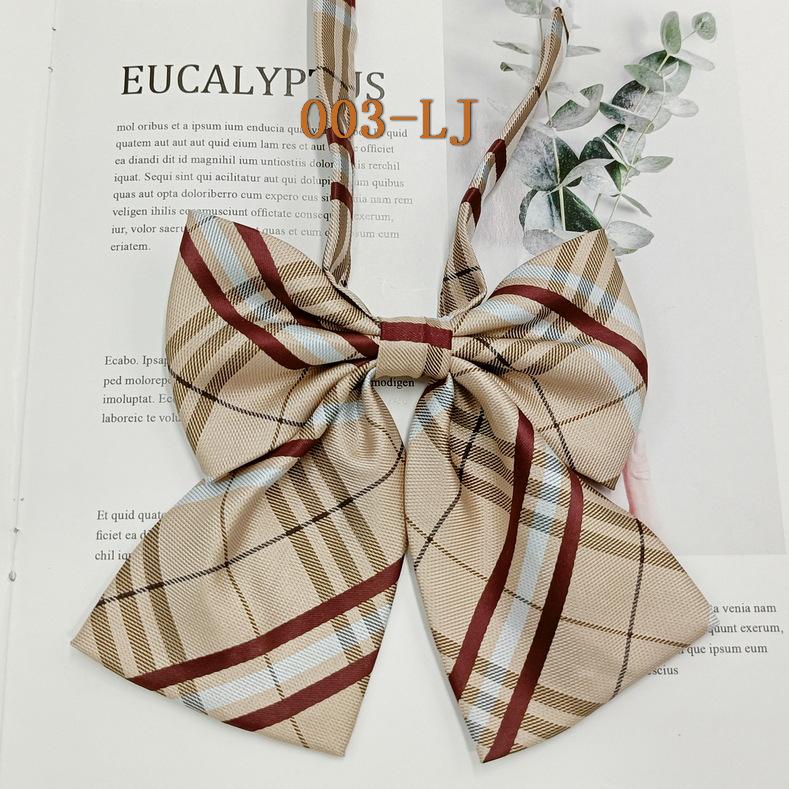 Plaid Flower Collar Bow Tie - Korean Fashion Harajuku Style for Women & Students.