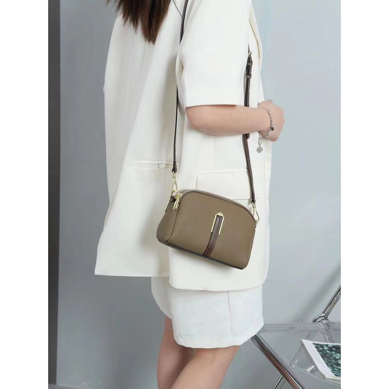 

Mobile Phone Bag Female Crossbody 2025 New Arrival Trendy Small Bags Niche Design Small Genuine Leather Square Bag Casual Messenger Bag Grey