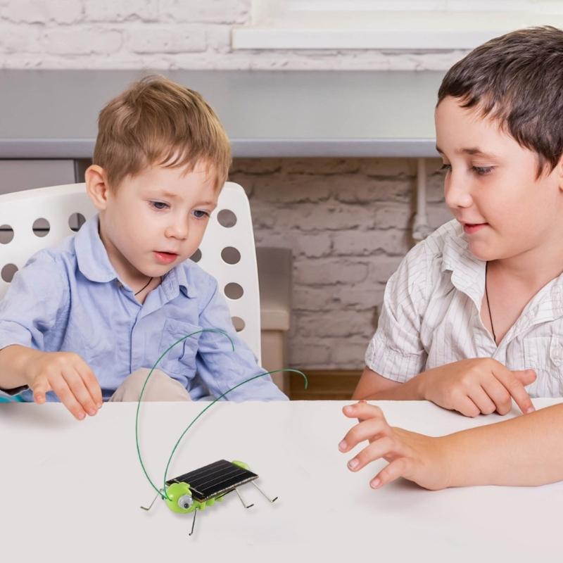 Jumping Solar Grasshopper Insect Toy For Children Science Experiment Hands On Learning Activity No Batteries Needed