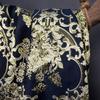 Europäischer Glänzender Seidenjacquardstoff mit dreidimensionaler Texturprägung Retro-Stil für DIY-Nähen Formelle Kleider Bekleidung