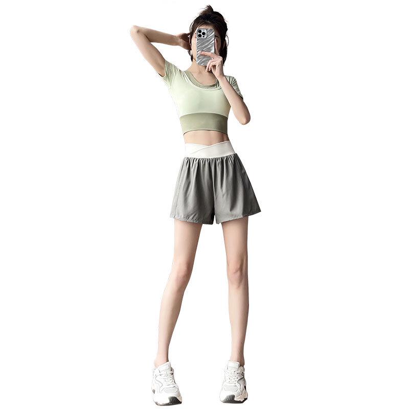 Women's Summer 2025 Running Set: Quick-Dry Fashion Gym Outfit with Yoga Shorts and Short Sleeve Top
