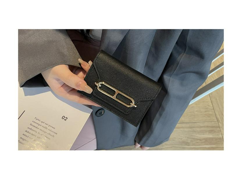 2025 Women's Genuine Leather Card Holder: Stylish, Exquisite ID Bag with Multiple Slots and Anti-Demagnetization Cowhide.