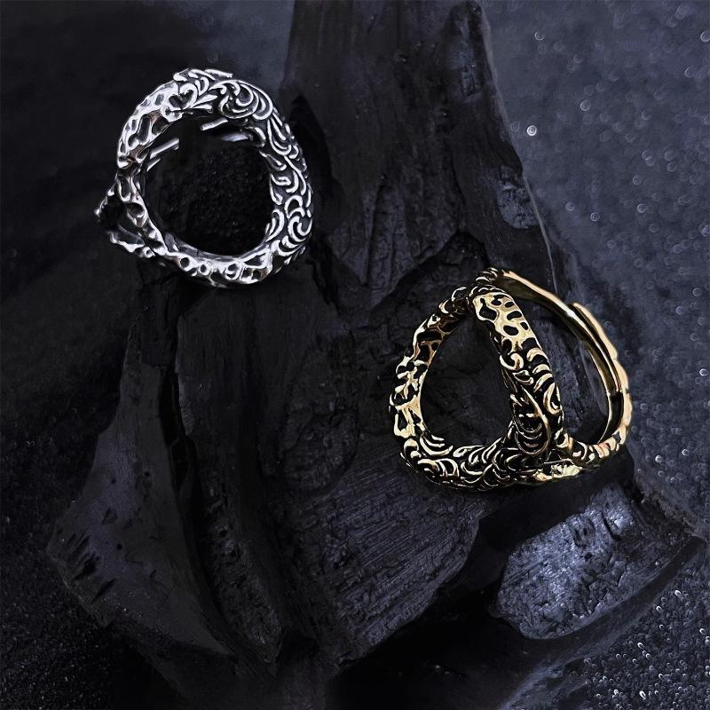 Unique Vintage Heavy-Textured Circular Arabesque Hollow Ring for Women, Fashionable Distressed Versatile High-End Index Finger Ring Trend