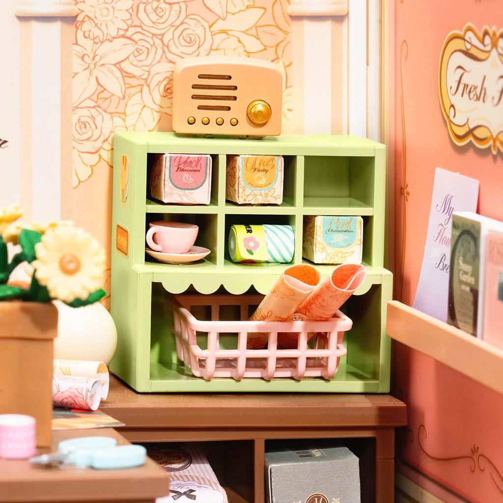 ROBOTIME Rolife 3D Puzzle Super Creator Fresh Flower Shop DIY Miniature House (DW017B) | 1:24 Scale
