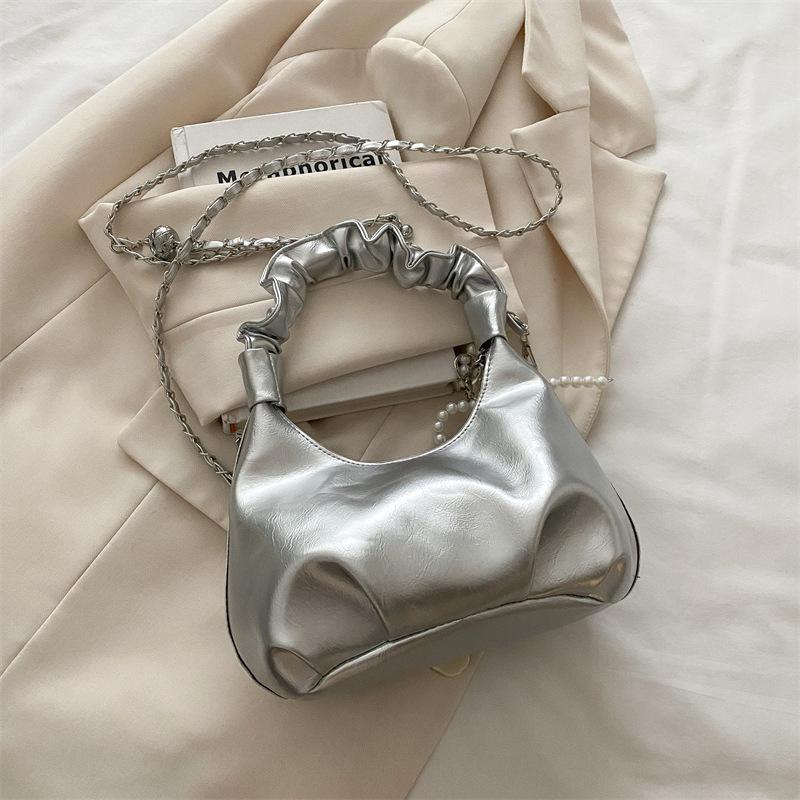 

Exquisite and fashionable handbag bag women s new foreign style versatile solid color pleated bag, high-end trendy messenger bag