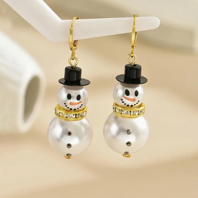 Fashion Christmas White Snowman Pearl Drop Earrings for Women Cute Rhinestone Snowflake Earring Jewelry New Year Holiday Gifts