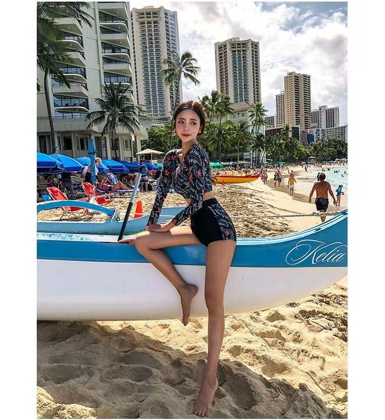 Conservative High-Waisted Long-Sleeve Sun Protection Swimsuit: Quick-Drying, Belly-Covering, Split Design for Diving & Hot Springs