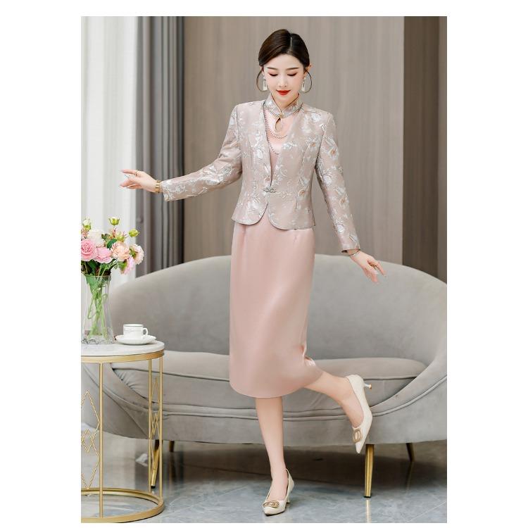 Festive Mother of The Groom Dress with Slim Fit Suit for Autumn Wedding